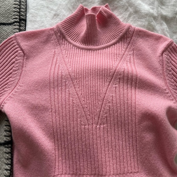 Hermes Fitted Pink Sweater Dress - Picture 6 of 10